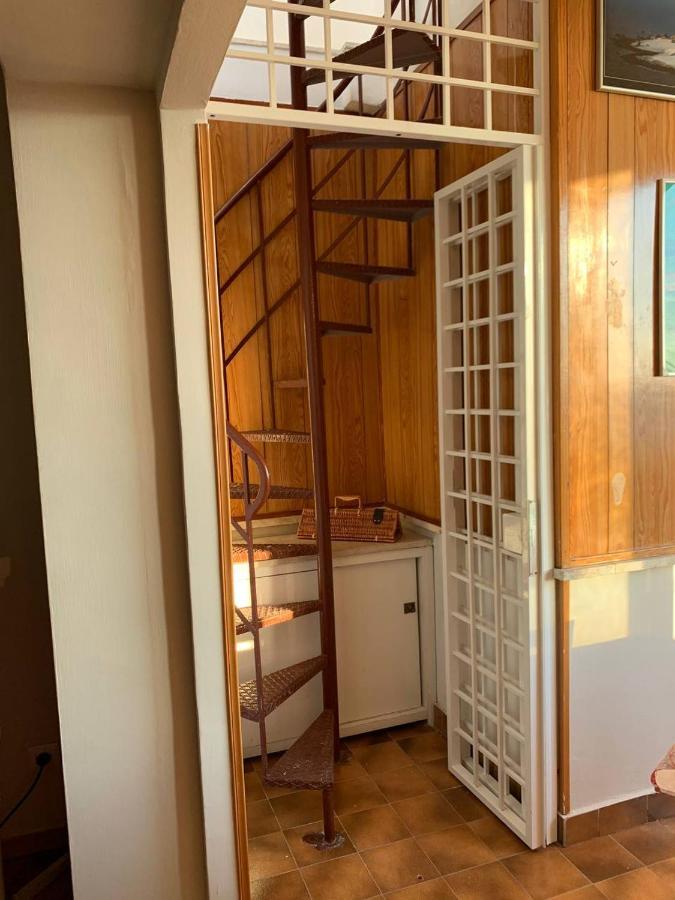 Sunset Apartment Санта Маринела Екстериор снимка