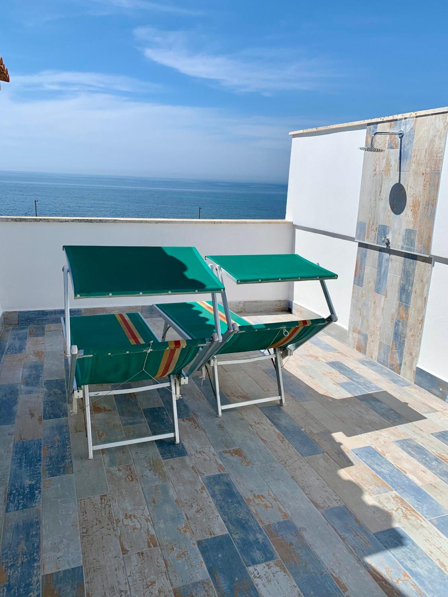 Sunset Apartment Санта Маринела Екстериор снимка