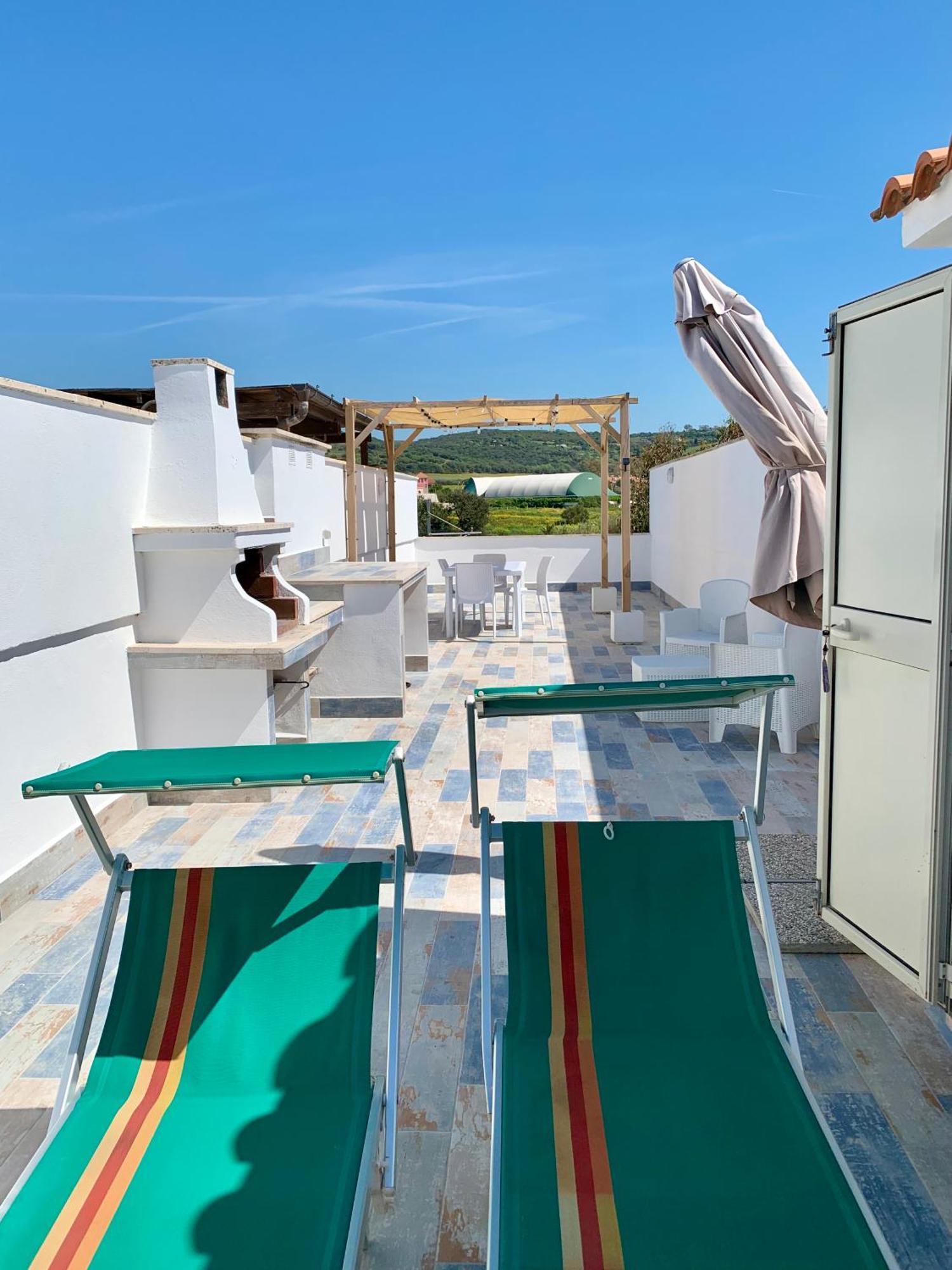 Sunset Apartment Санта Маринела Екстериор снимка